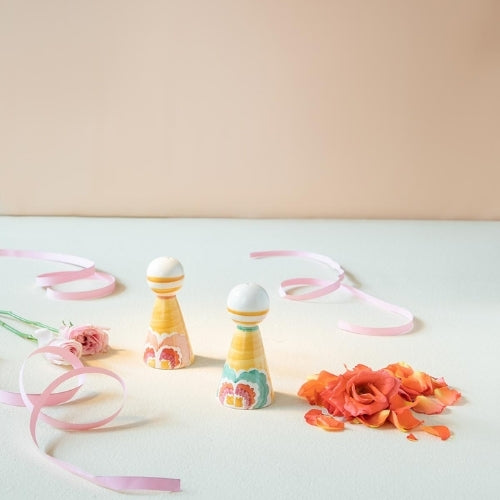 Rose Ceramic Salt And Pepper Shaker (Set Of 2) - 2x2x4.3 Inches