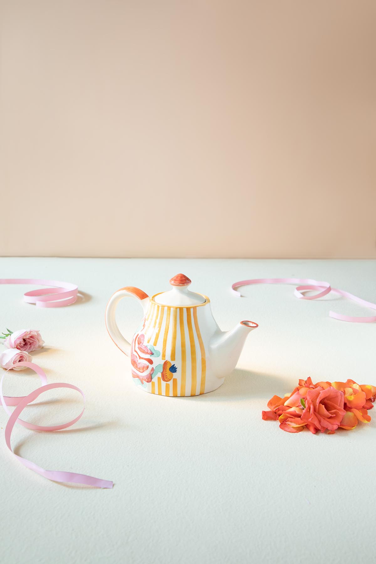 Rose Ceramic Tea Pot - 10x6 Inches