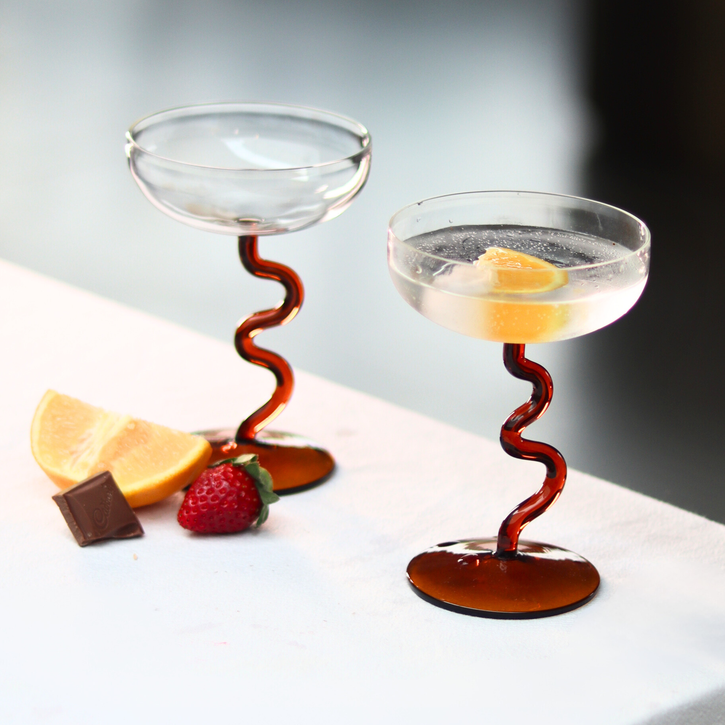 Cocktail Swirl Glass - Amber- 3.74 x 3.74 x 5.70 Inches (SET OF 4)