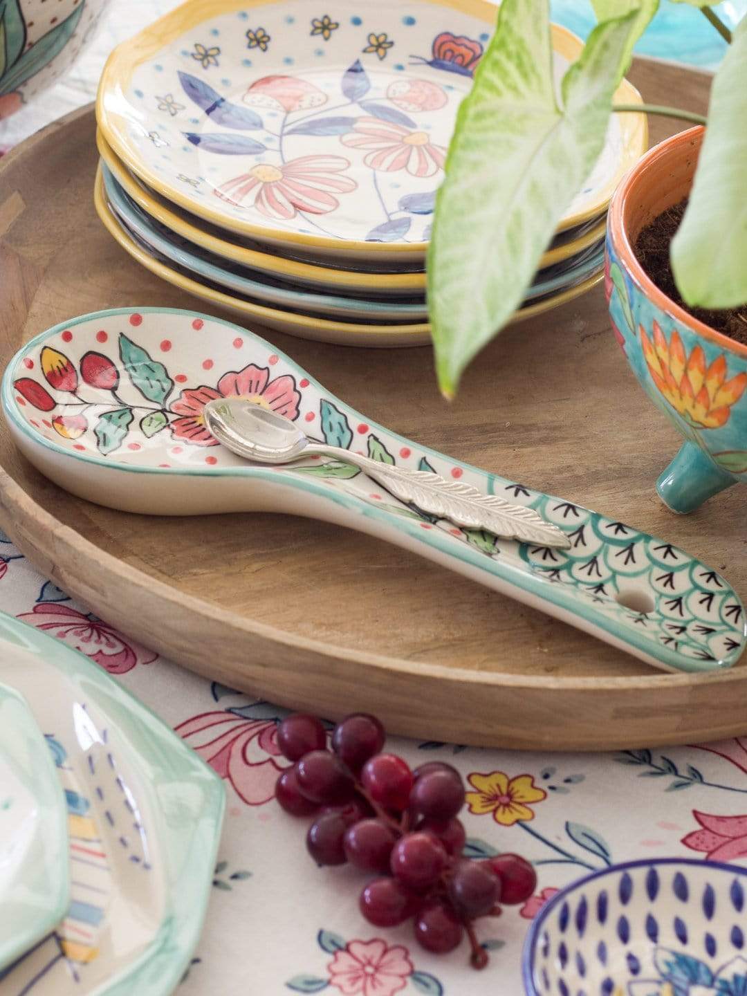 Poppy Petals Spoon Rest, Multi -9.5 Inches