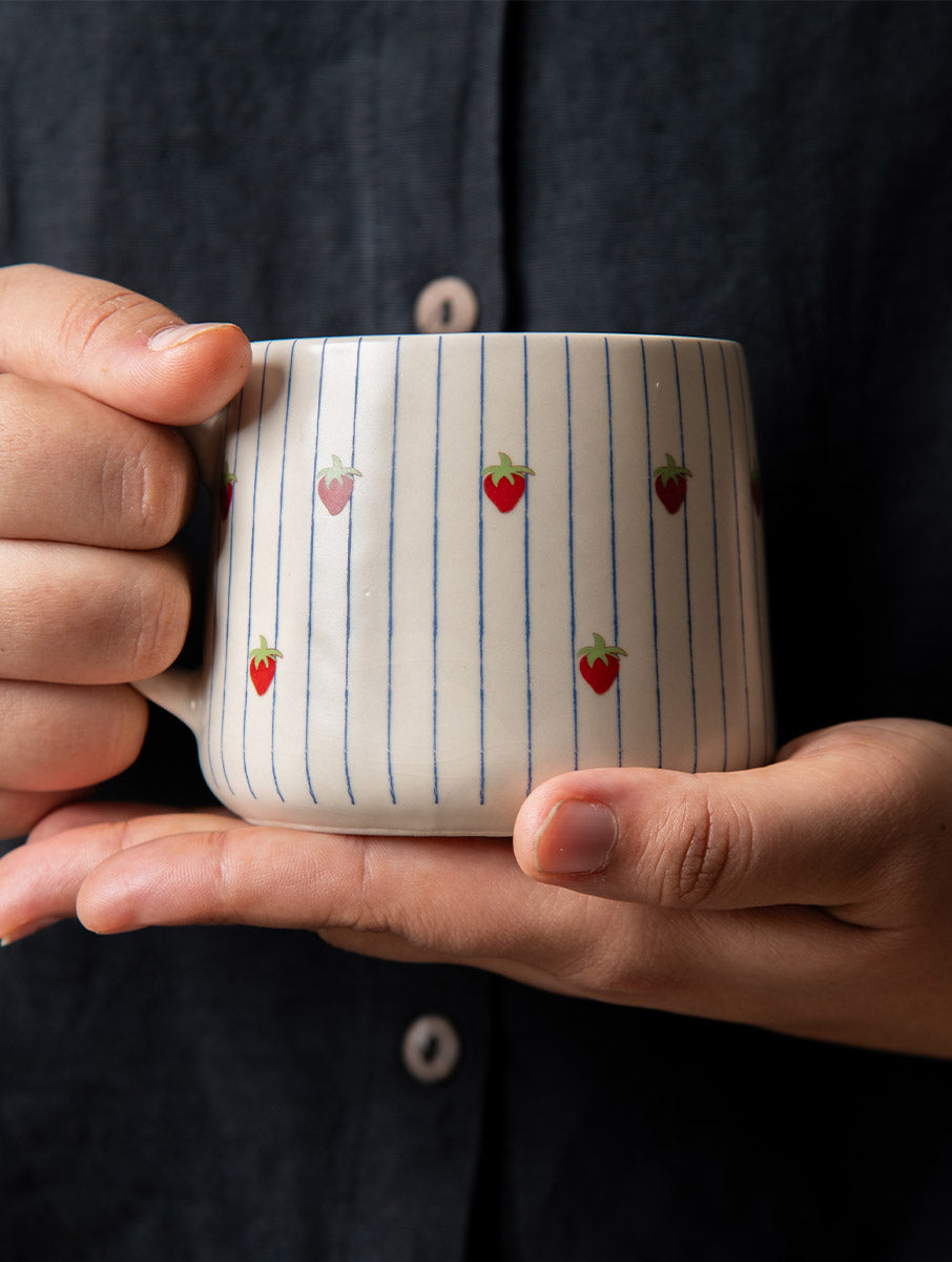Strawberry Striped Ceramic Mug - 3.5 x 3 Inches, Set of 4