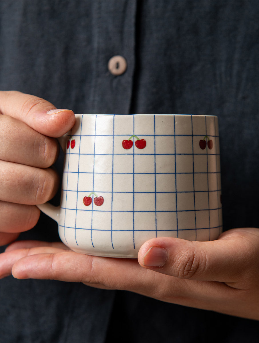 Cherry Checkered Ceramic Mug - 3.5 x 3 Inches , Set of 4