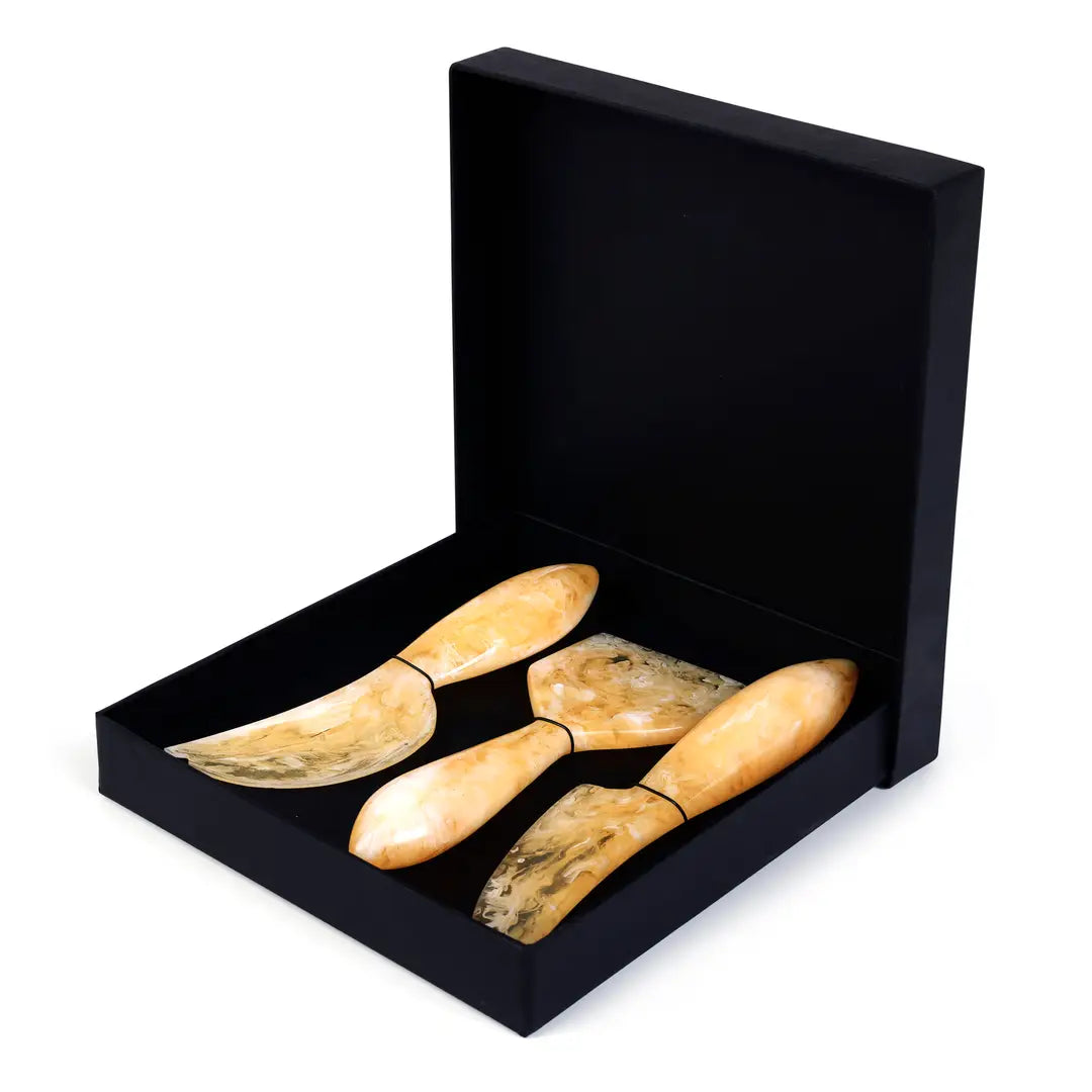 Resin Cheese Knife, Peach (Set of 3) - 6 Inches