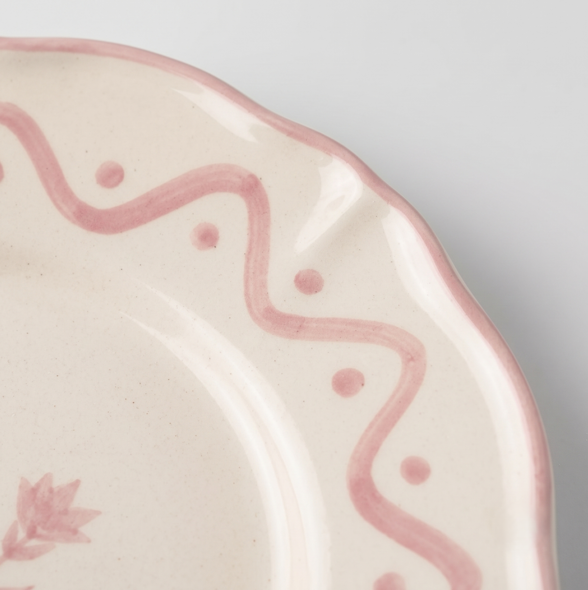 Scalloped Pink Floral Snack plates | Hand-crafted Ceramic | Set Of 2