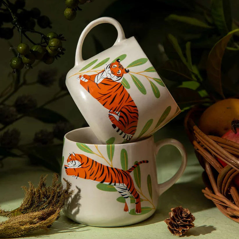 Hand-Painted Ceramic Coffee Mug – Tiger Print, 10 oz