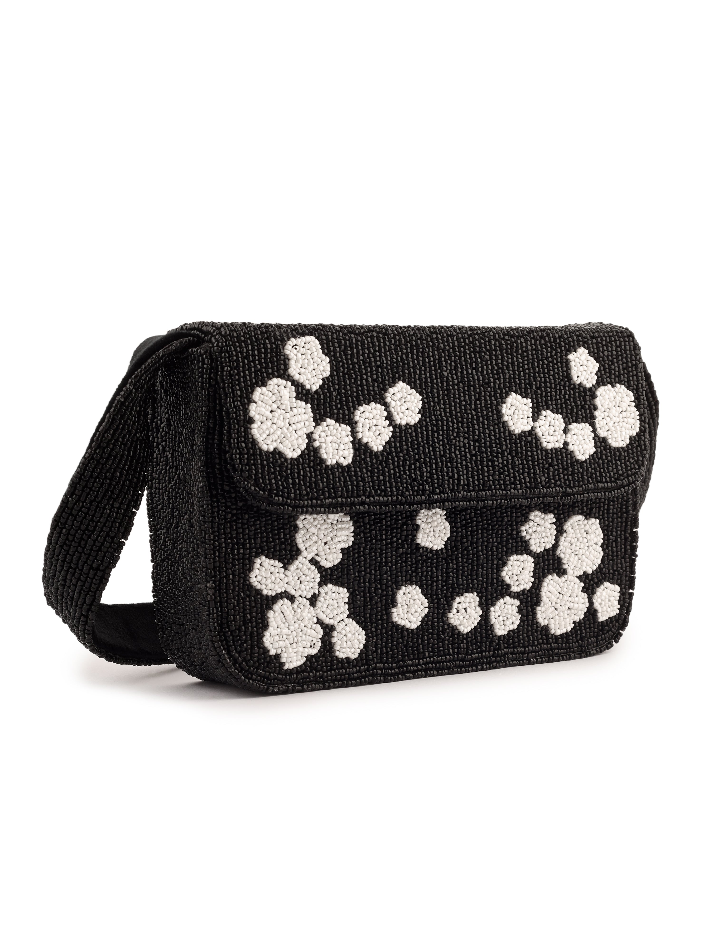 Black Rose Beaded Purse - 7.5 x 5 Inches