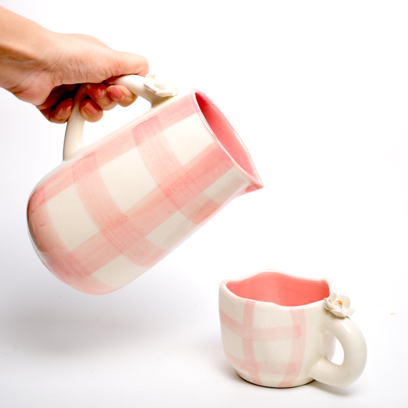 Daisy Check Pink Ceramic Jug (800 ml Pitcher)