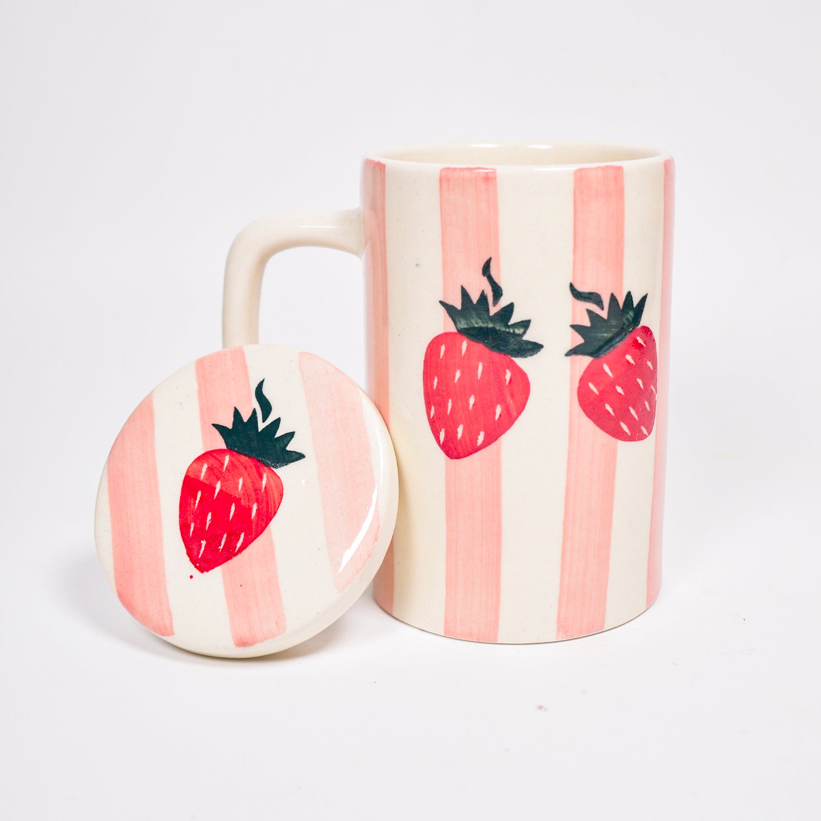 Strawberry Stripe Mug With Lid - 5 x 3 Inches