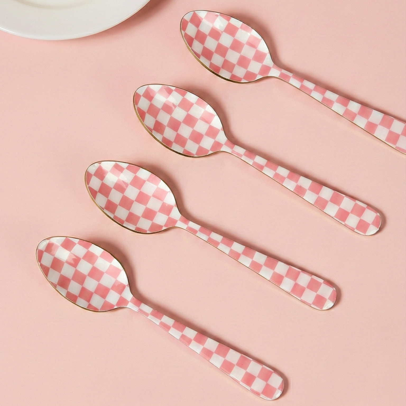 Pink Enamel Spoon Set – (Set of 4) , 5.4 x 1 Inches