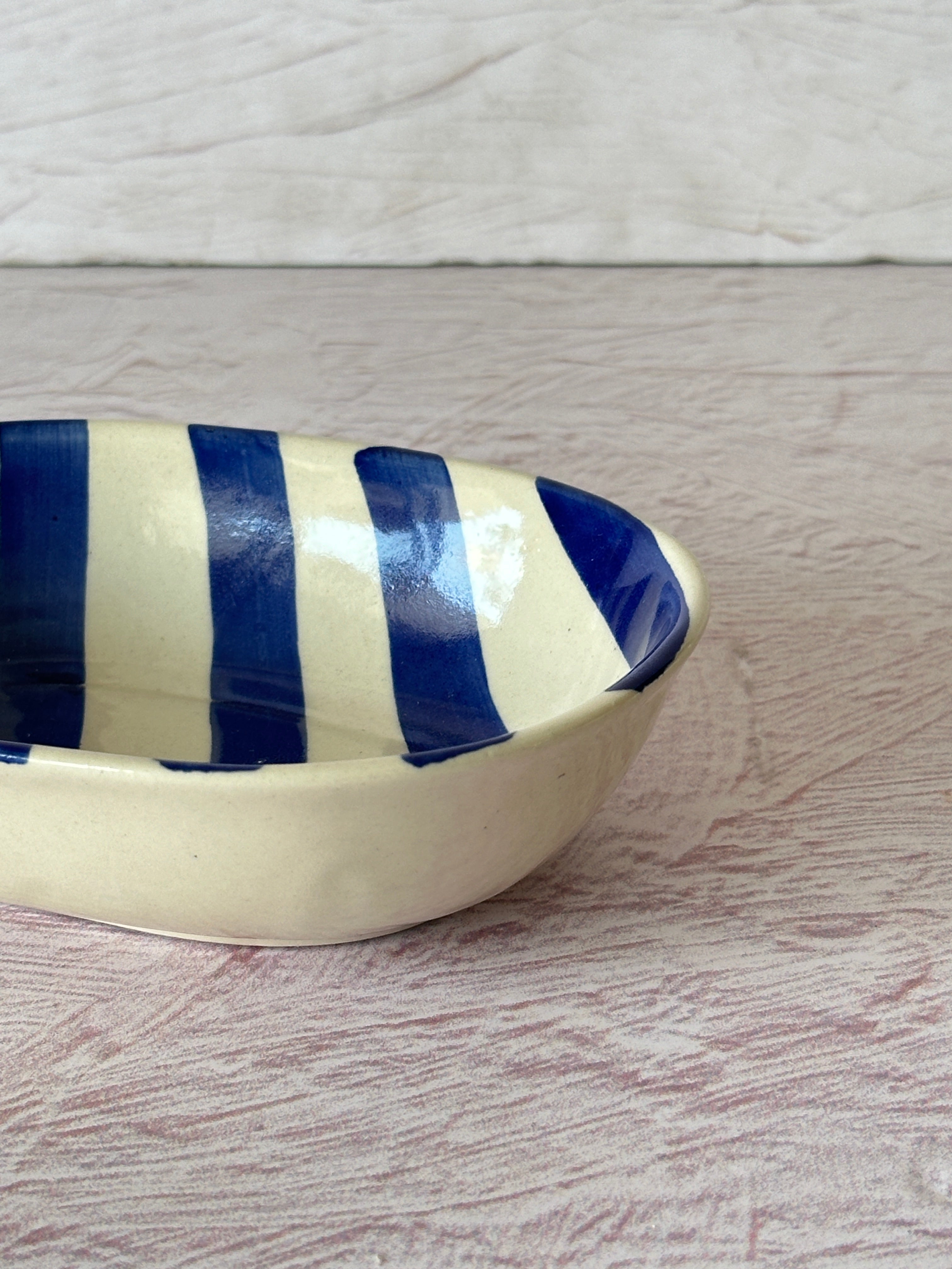 Ceramic stripe Bowl, Blue 7x5x2 Inches (Set of 4)
