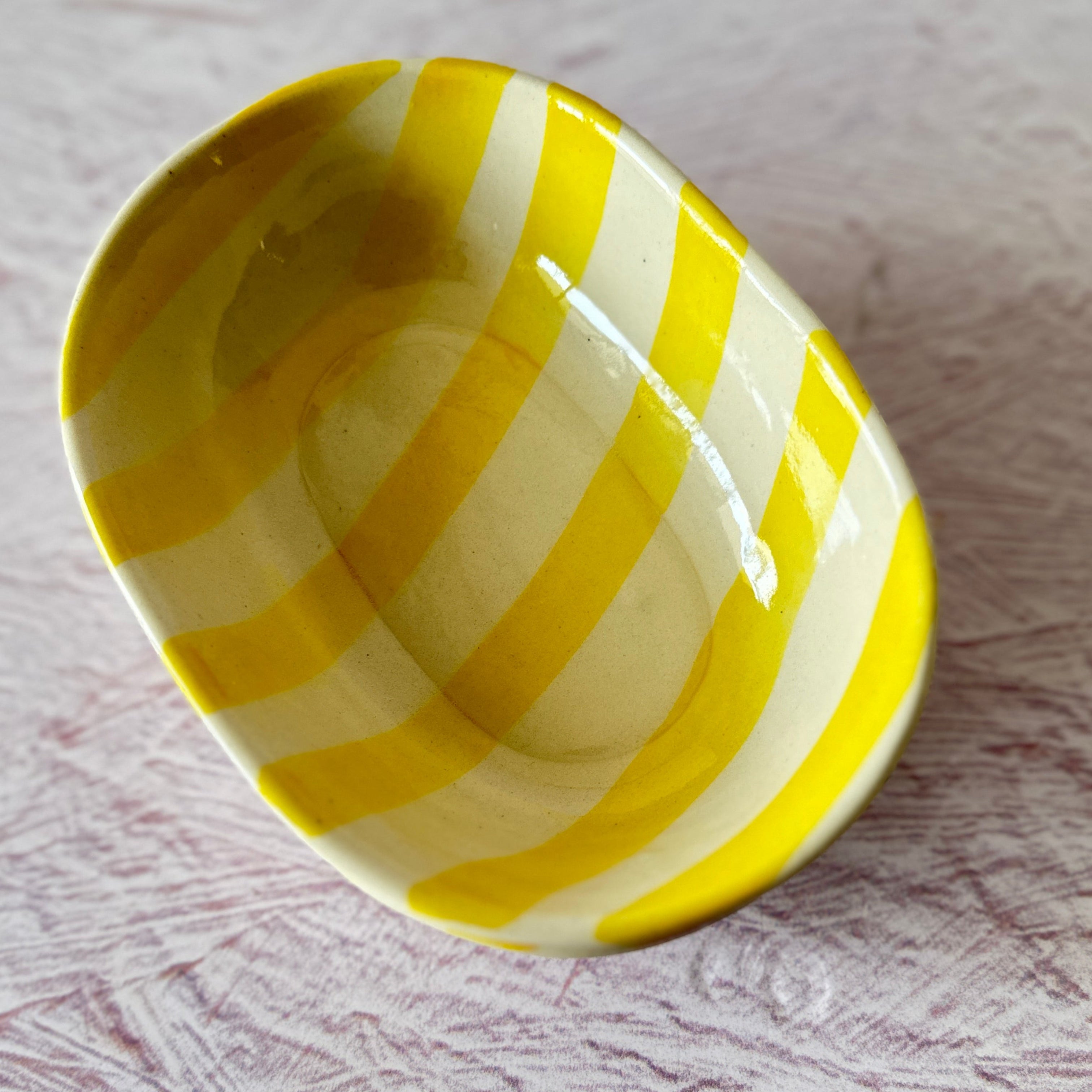 Ceramic stripe Bowl, Yellow 7x5x2 Inches (Set of 4)