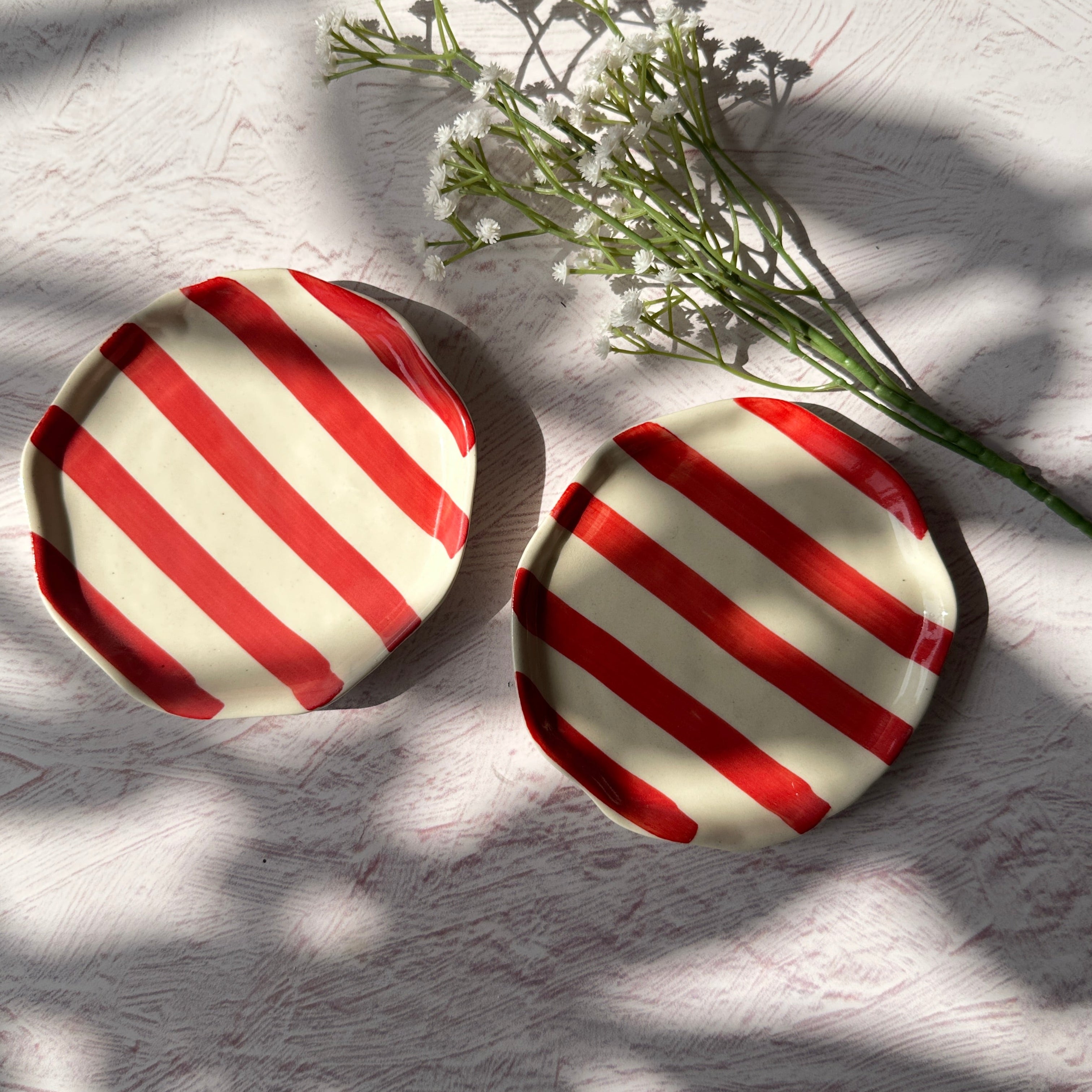 Ceramic Red stripe plate, 6.3x6.3 Inches (Set of 4)