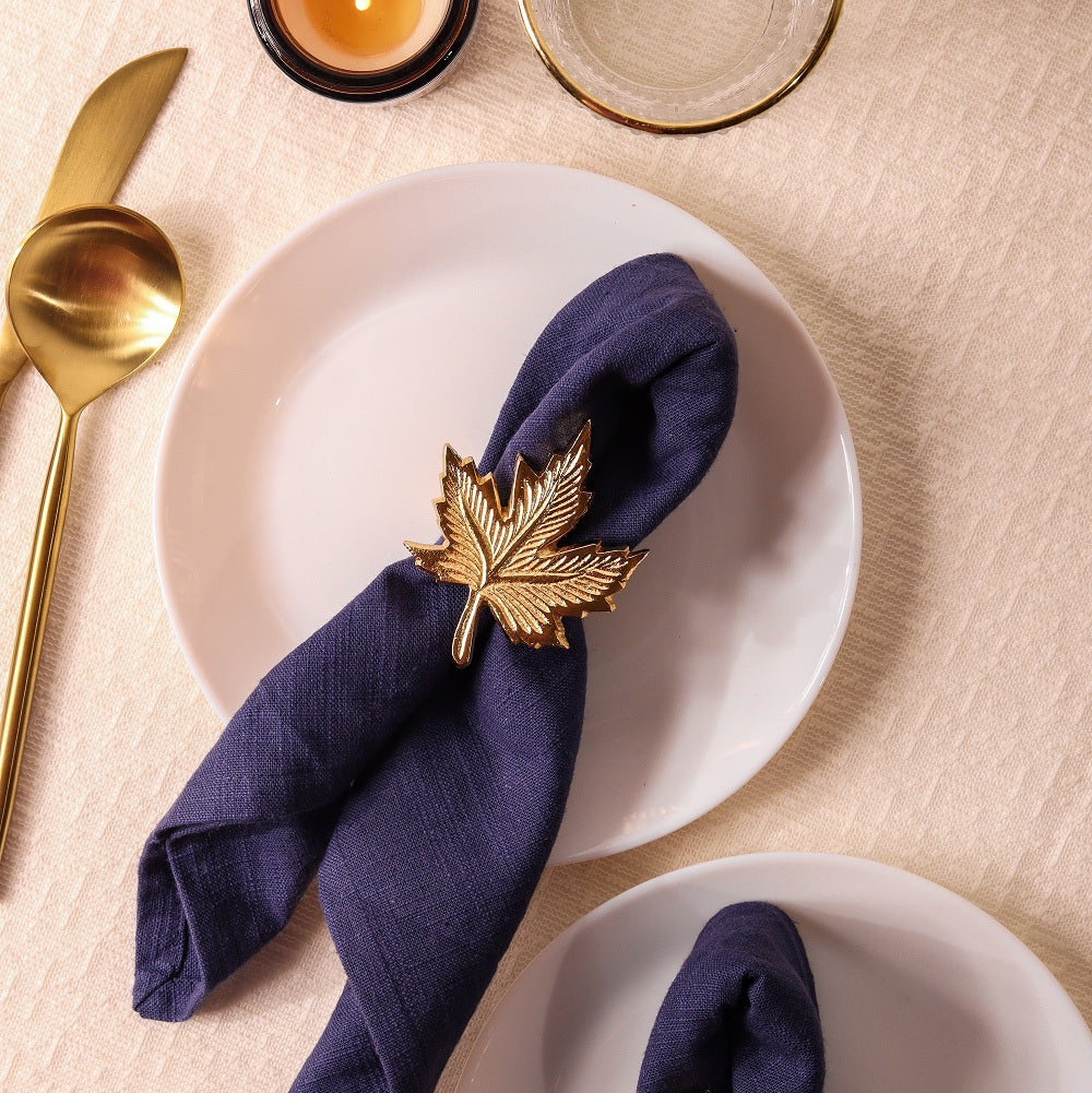 Maple Metal Napkin Ring, Dia 1.5 Inches (Set of 4)