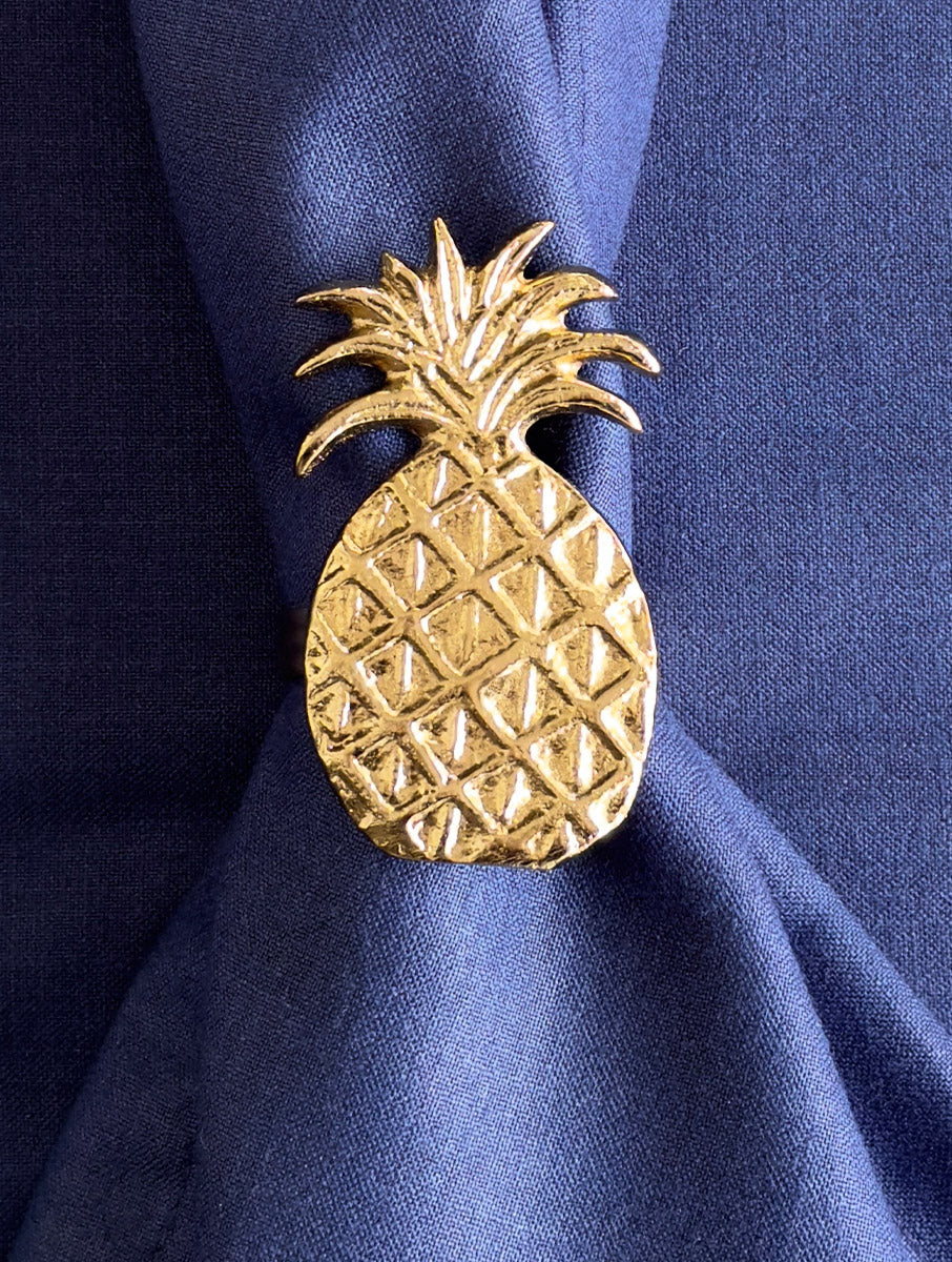 Pineapple Metal Napkin Ring 2.8 x 1.6 Inches (Set of 4)