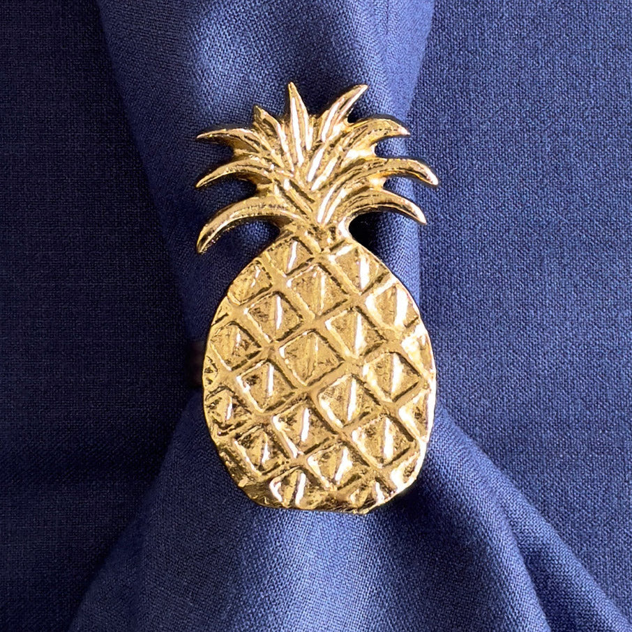 Pineapple Metal Napkin Ring 2.8 x 1.6 Inches (Set of 4)