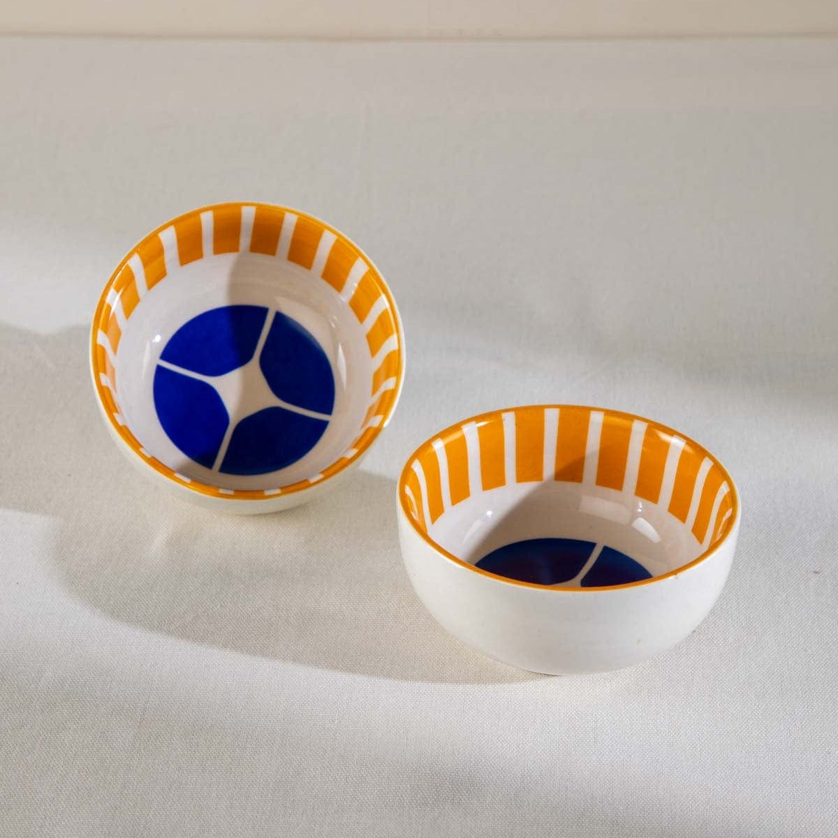 Circle Of Joyee Ceramic Bowl (Set of 2) - 4x4x2 Inches