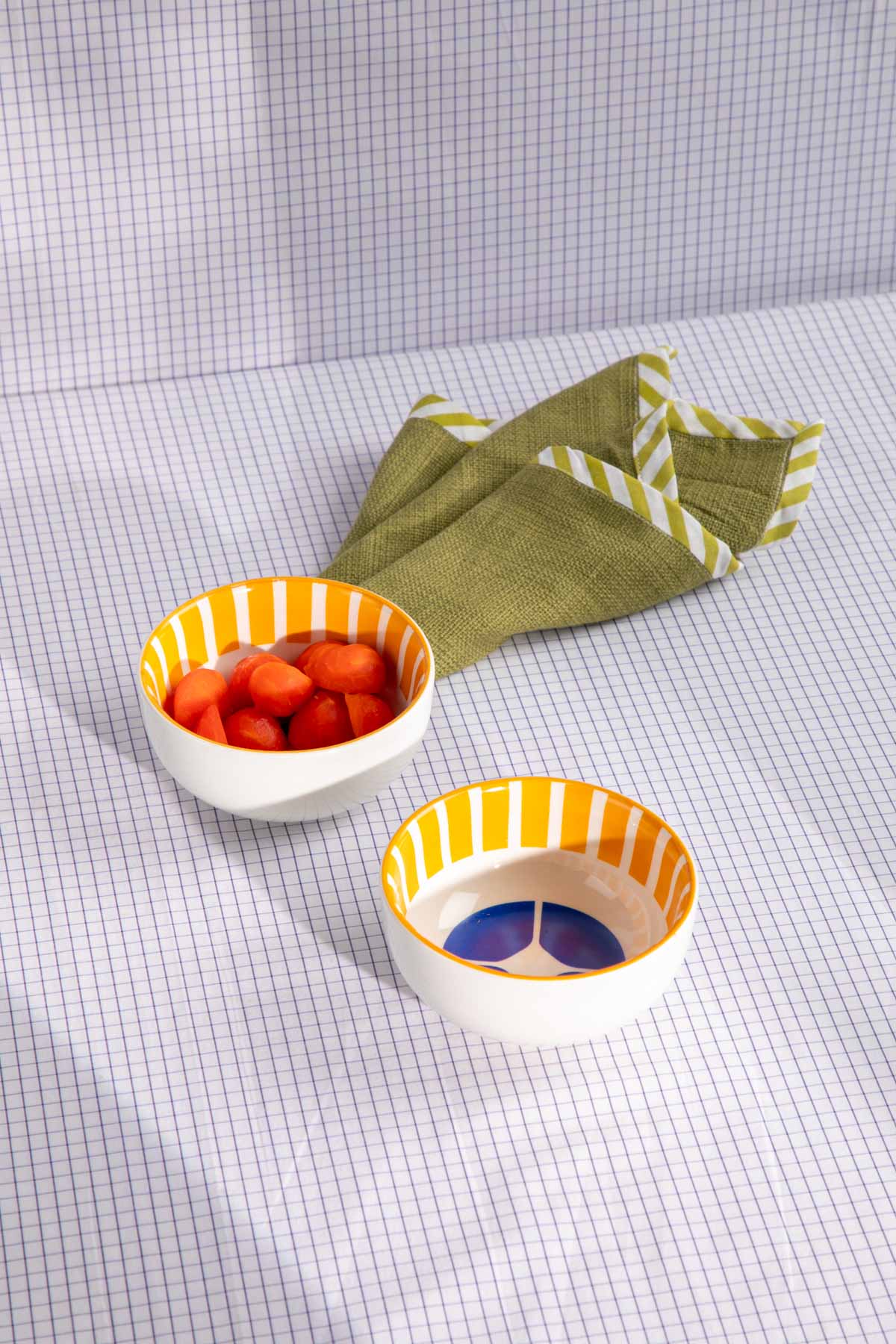 Circle Of Joyee Ceramic Bowl (Set of 2) - 4x4x2 Inches