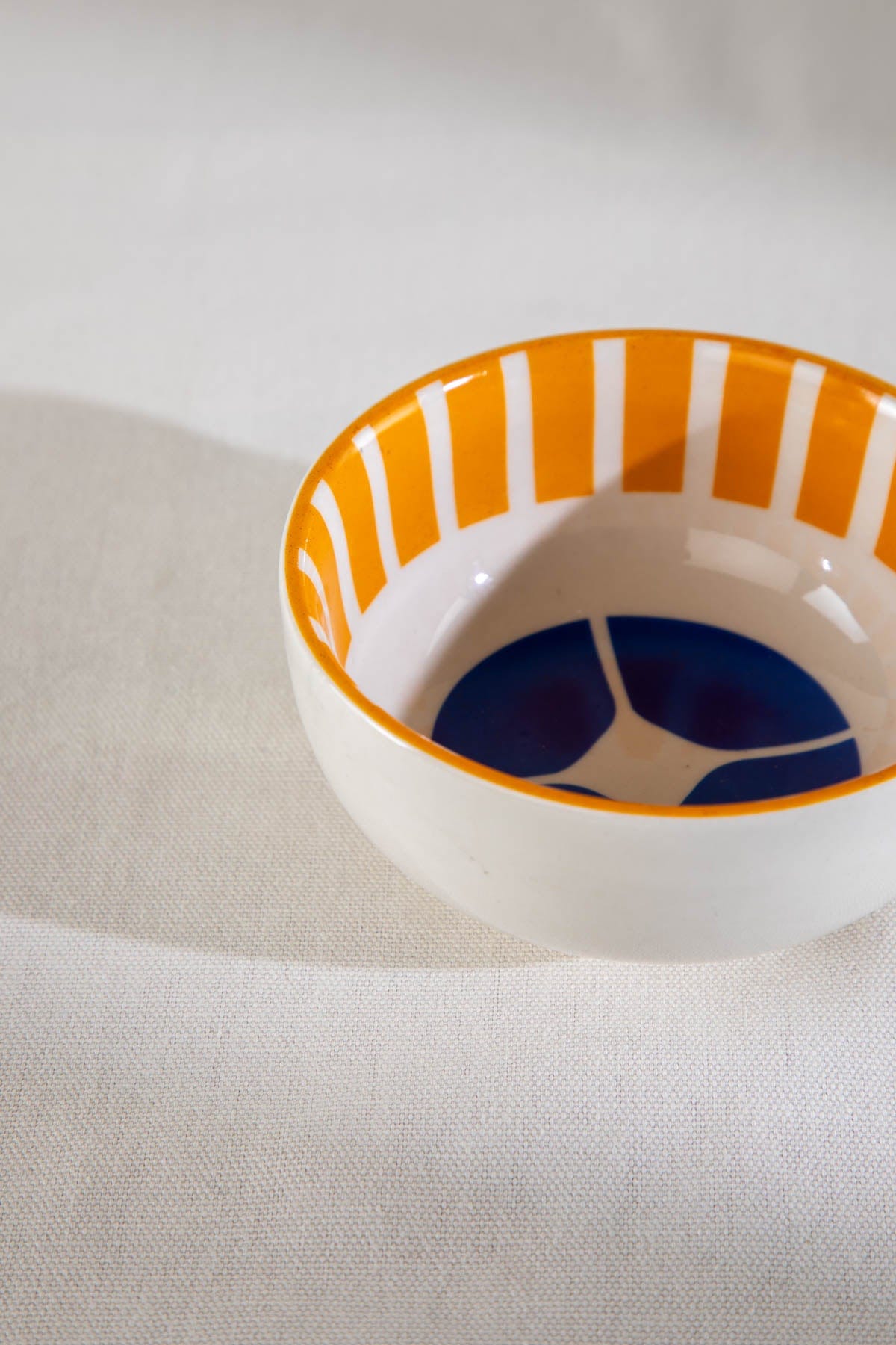 Circle Of Joyee Ceramic Bowl (Set of 2) - 4x4x2 Inches