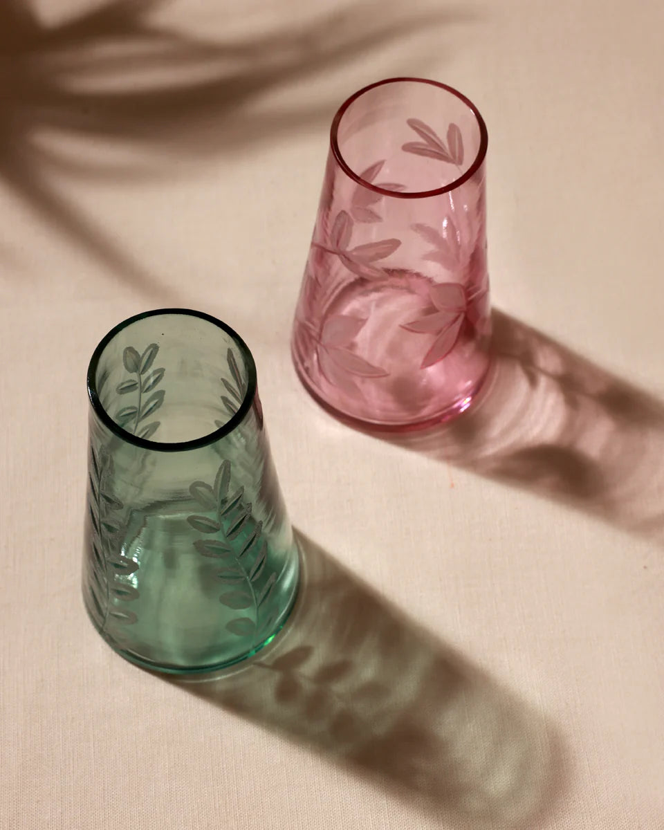 Bloom BFFs - Set of 2 Bud Vases , 4.3 x 1.57 x 2.5 Inches