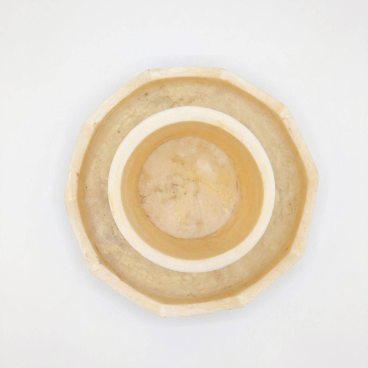 Resin Cake Stand | Vanilla