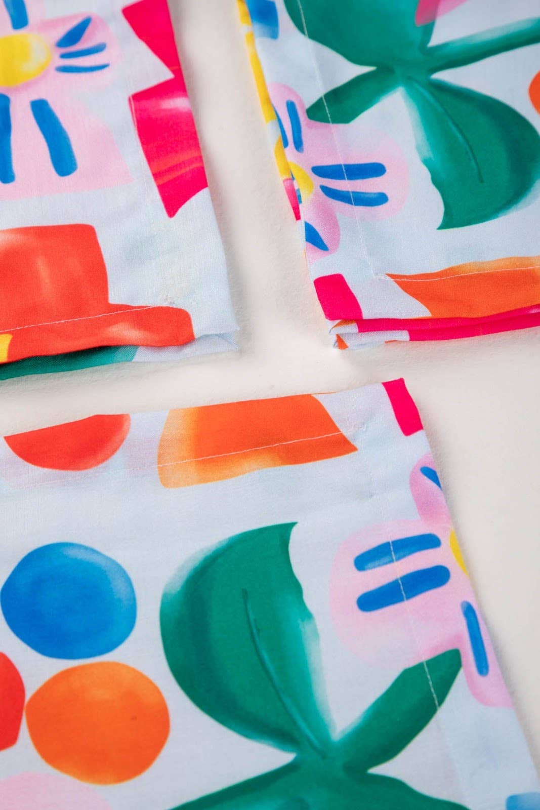 Multi Joyee Blooms Napkin, Set of 4 | Cotton | 16x16 In