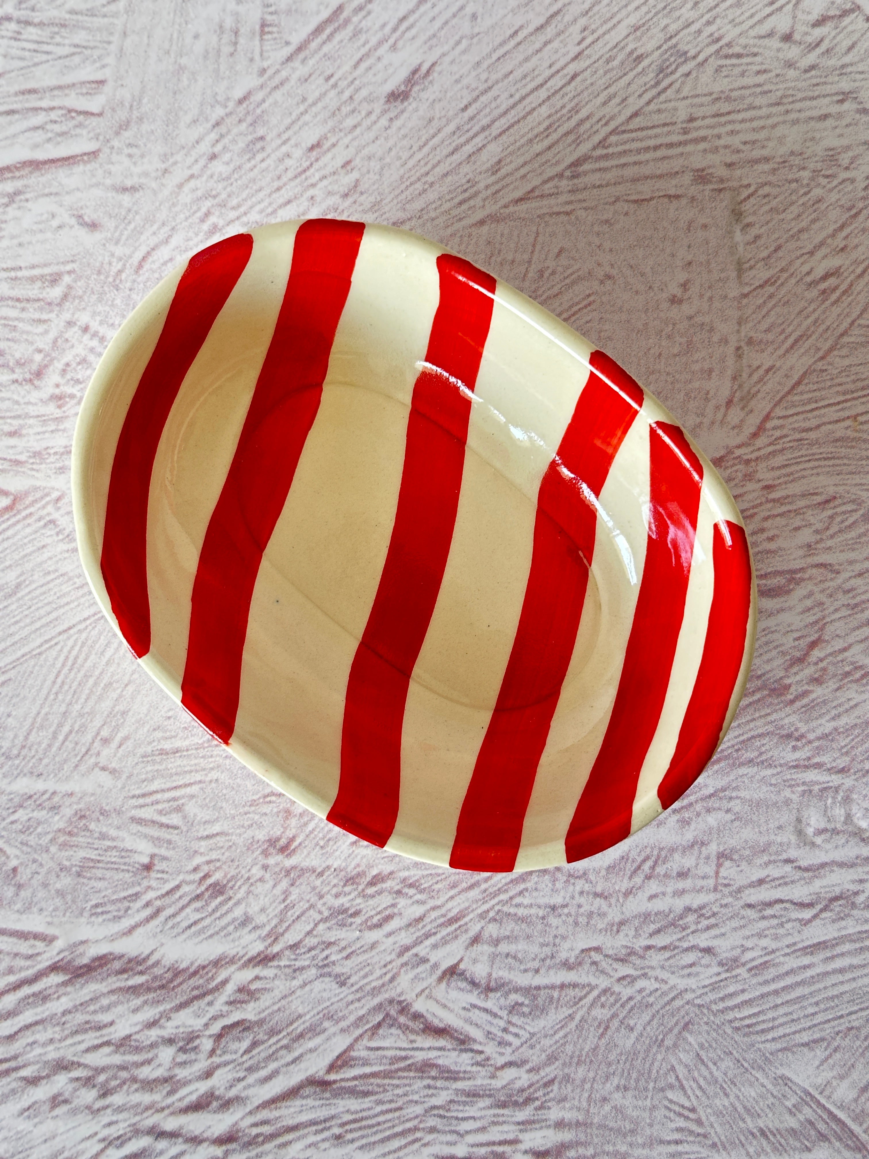 Ceramic stripe Bowl, Red 7x5x2 Inches (Set of 4)