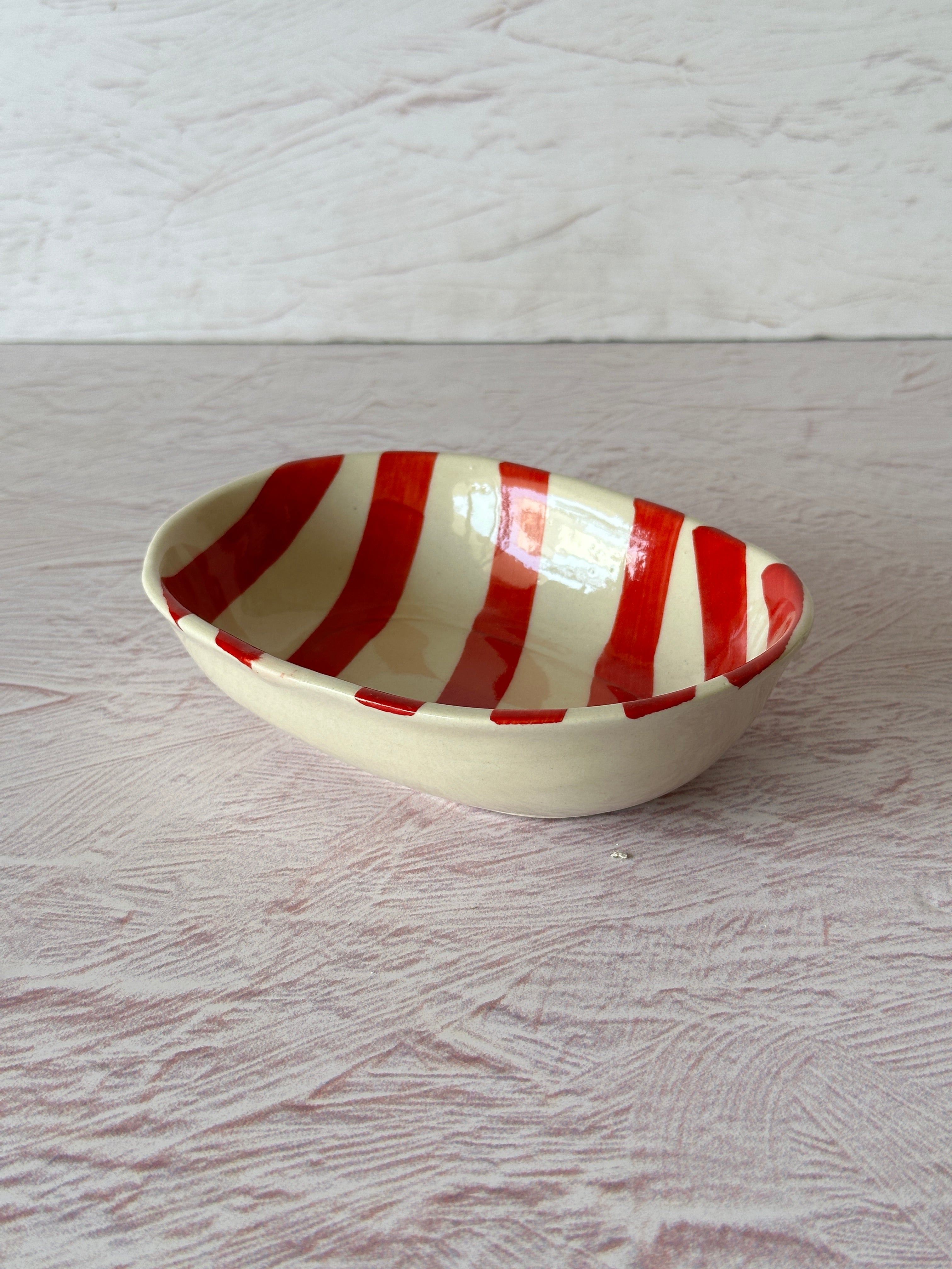Ceramic stripe Bowl, Red 7x5x2 Inches (Set of 4)