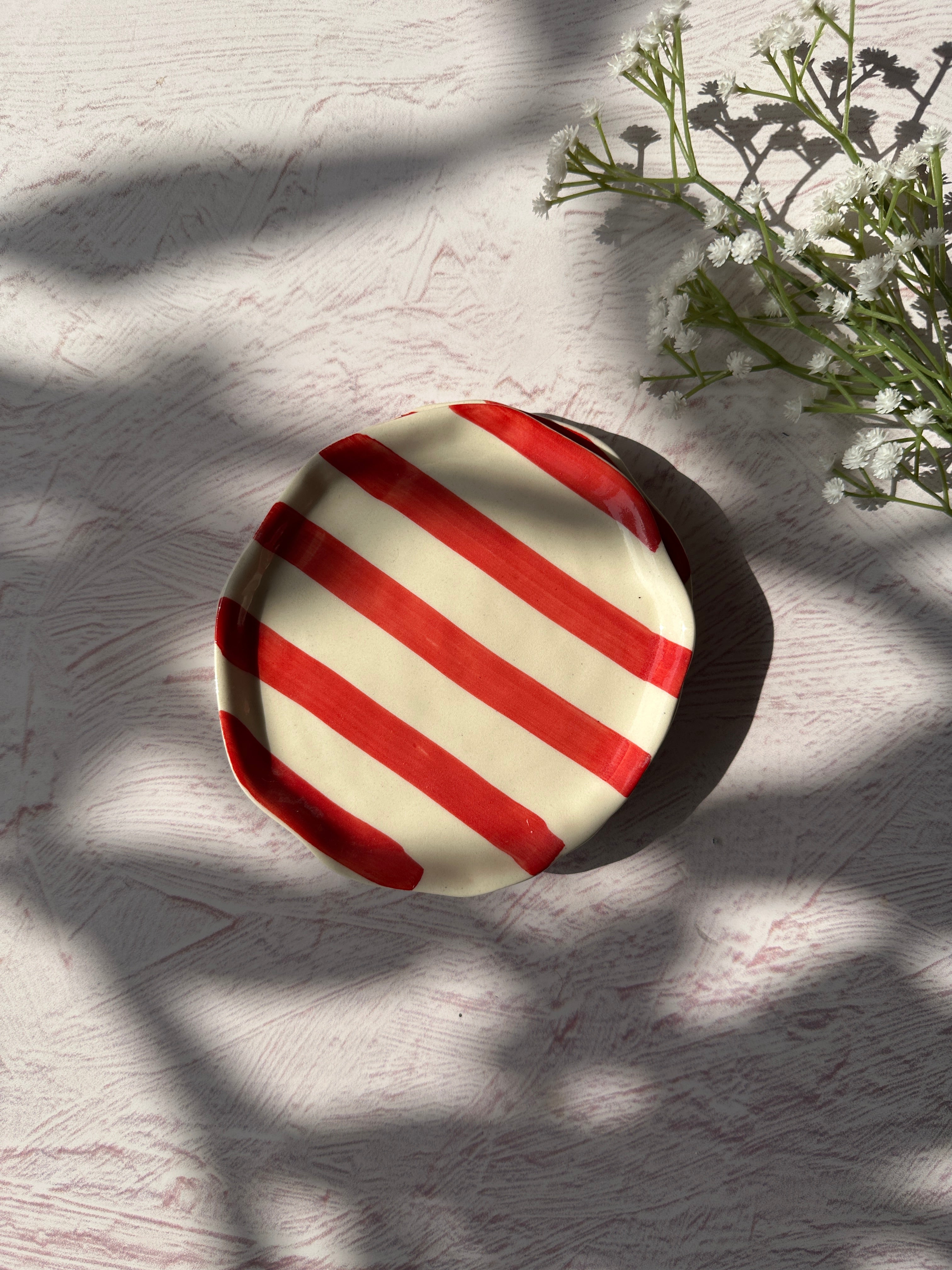 Ceramic Red stripe plate, 6.3x6.3 Inches (Set of 6)
