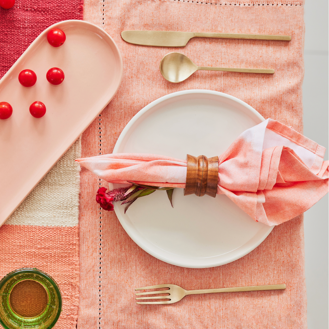 Peachy Watercolor Table Napkins (Set of 4), 19 Inch- 2 SETS