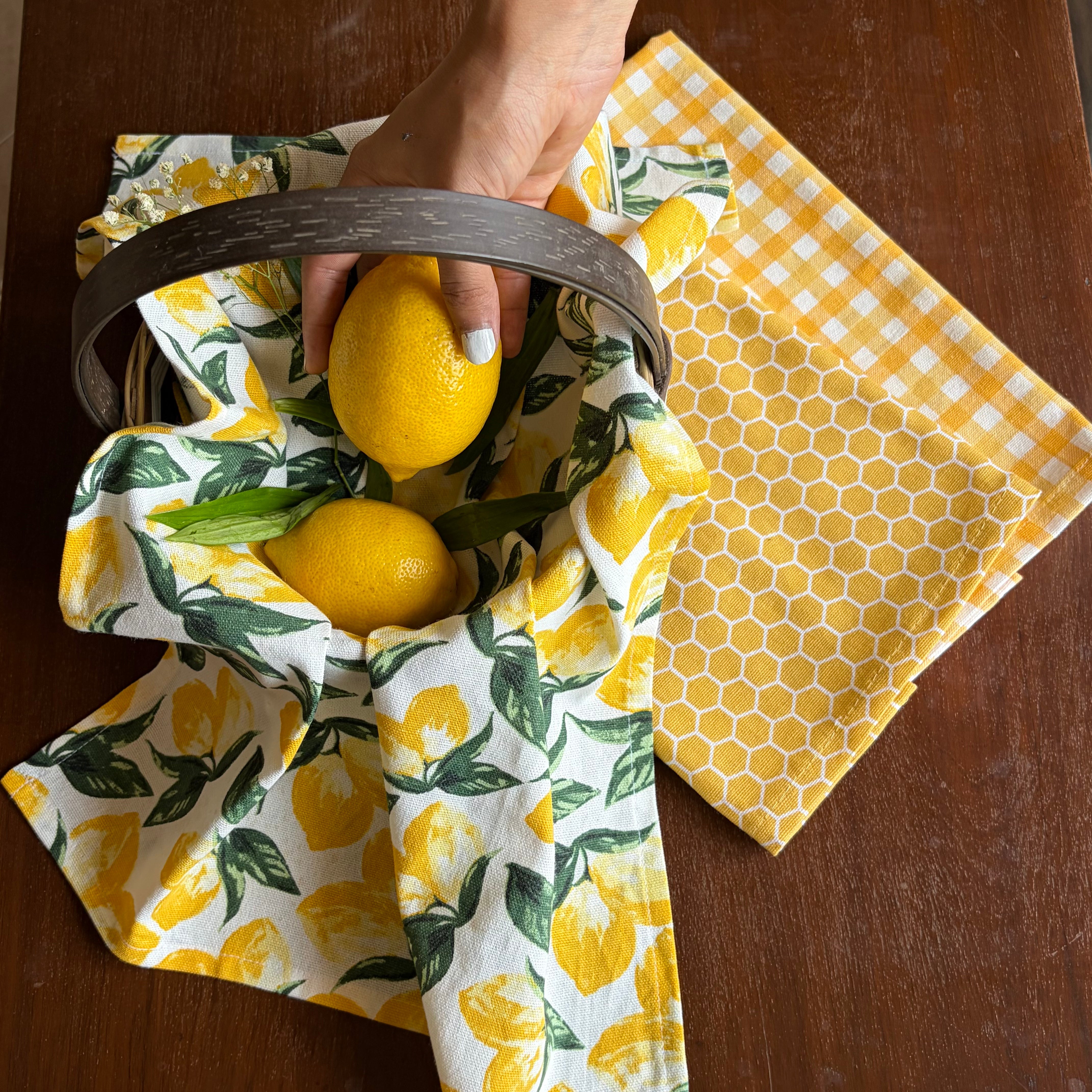 Honeycomb, Lemon & Yellow Checks Cotton Kitchen Towels ,  Set of 3 - 15x23 Inches
