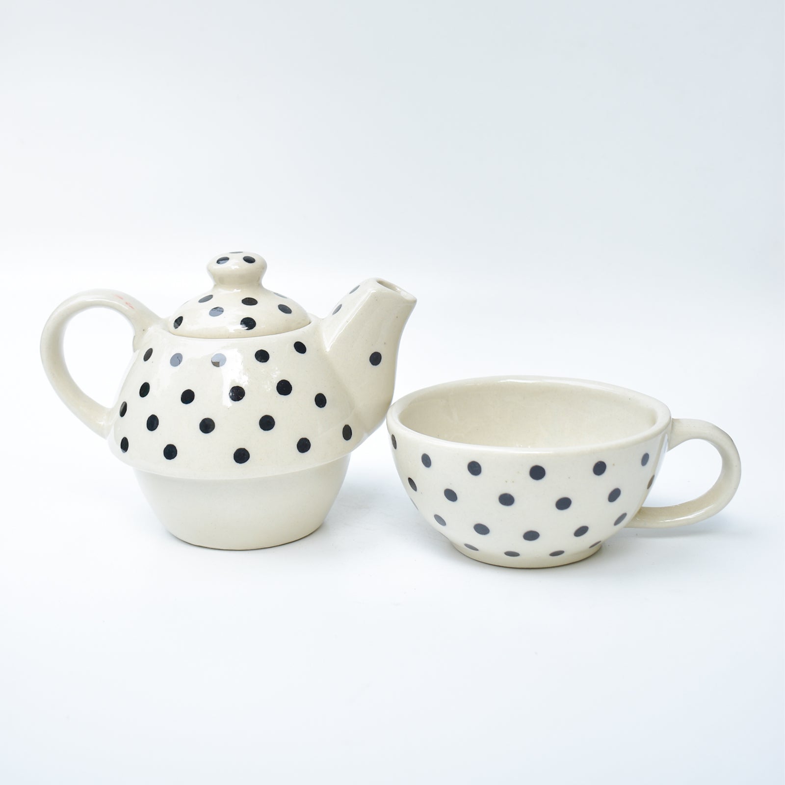 Polka Dot Ceramic Tea Pot and Cup Set - 7.5x2.5 Inches