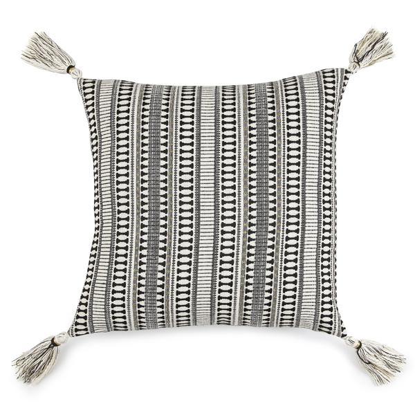 Etoie Accent Cushion -18 x 18 Inches Cushion - The Artisen
